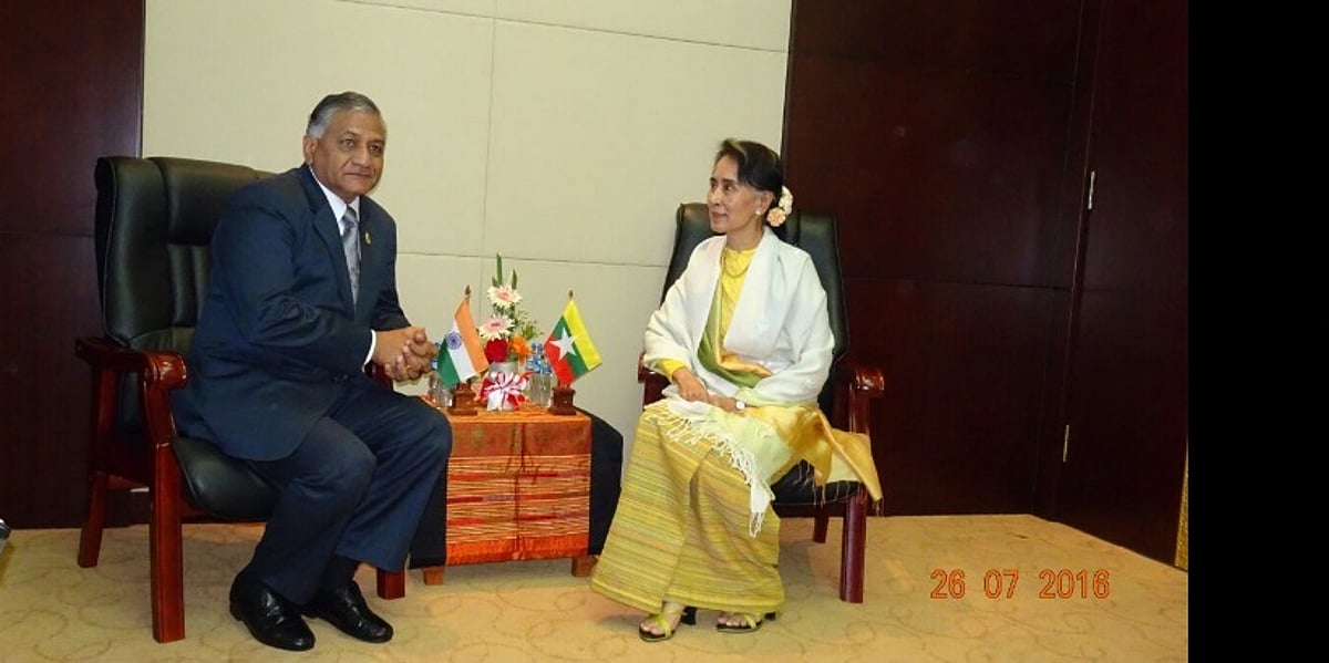 இந்திய வெளியுறவுத் துறை இணை அமைச்சர் வி.கே.சிங் - ஆங் சான் சூகி சந்திப்பு!